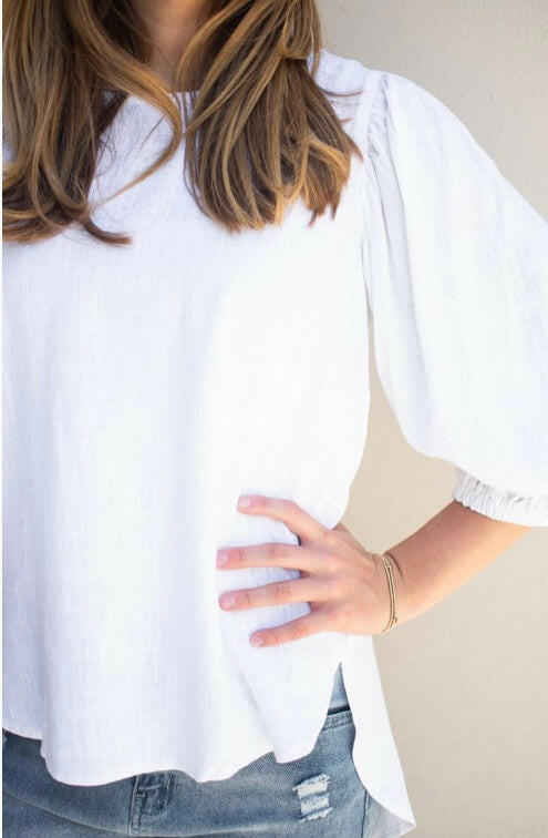 Freya Linen Top - White.