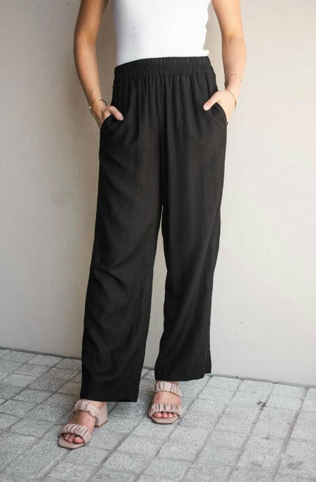 Chloe Linen Pants - Black.